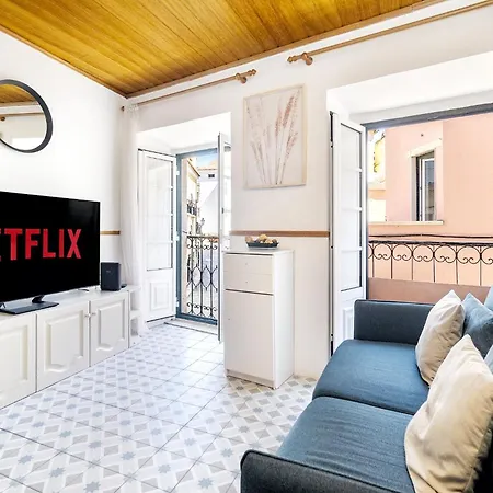 Charming 1 Bedroom Alfama